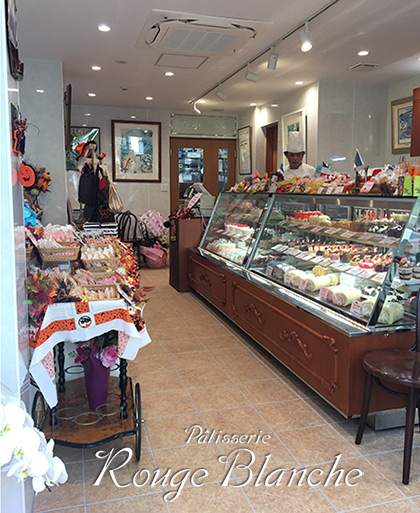 ルージュブランシュ店内